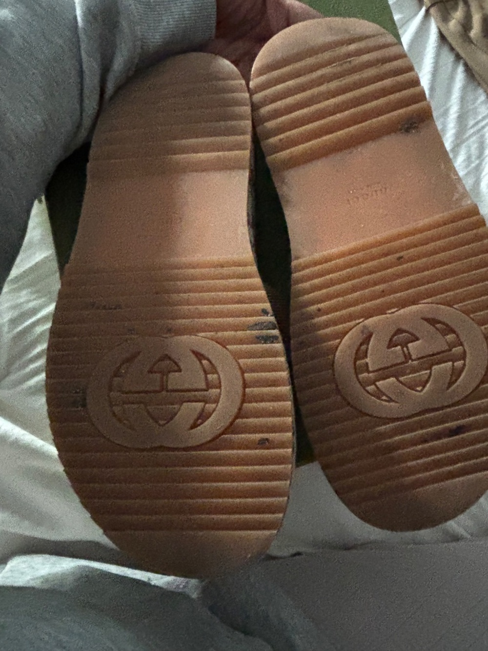 Gucci  GG Platform - Picture 3 of 4